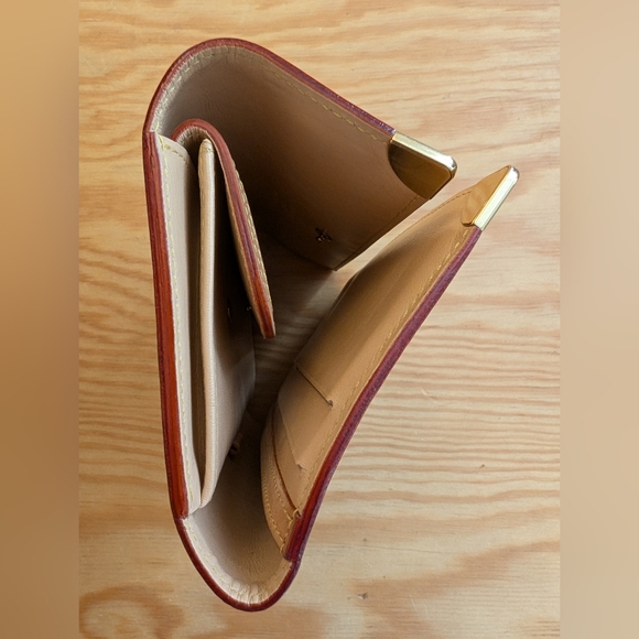 Louis Vuitton Wallet - Picture 8 of 14